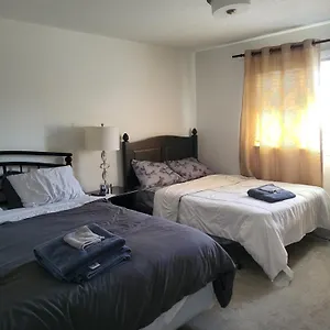  Homestay Lovely Townhouse For Short-term
